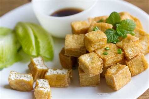  Liaoyang Fried Tofu: Where Crispy Golden Crunch Meets Silky-Smooth Savory Delight!