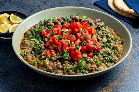 Ful Medames - A Spicy Burst of Flavor Meets Creamy Comfort in Every Bite!