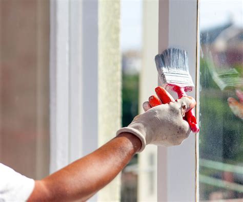 How to Remove Paint Overspray from Glass: A Comprehensive Guide to Cleaning and Beyond