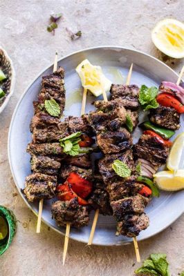  Spicy Lamb Kebabs: A Symphony of Charred Delight and Fragrant Spices!