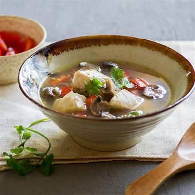  Spicy Sour Fish Soup! A Tangy Delicacy That Will Ignite Your Taste Buds