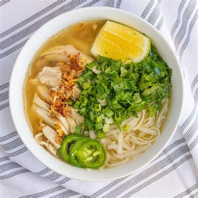  Wuzhou Snail Rice Noodle Soup:  Can this Delicately Aromatic Broth with Perfectly Springy Noodles Satisfy Your Cravings?